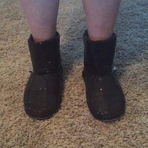 Black Sequence Slippers